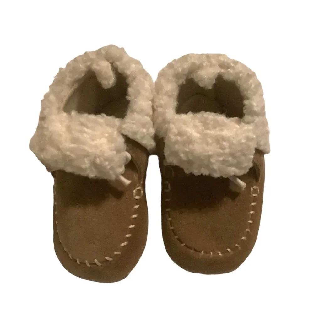 baby B'gosh Moccasins Infant 9-12 Mo. Style OK02476 Brown Faux Fur
